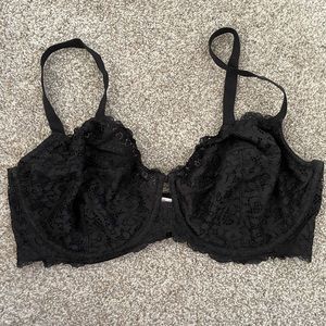 ✨Set of 3 ✨ Victoria Secret Bras
